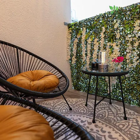 Luxx Rv, Marienplatz * Ravensburg