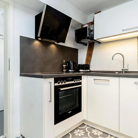 Luxx Rv, Marienplatz *