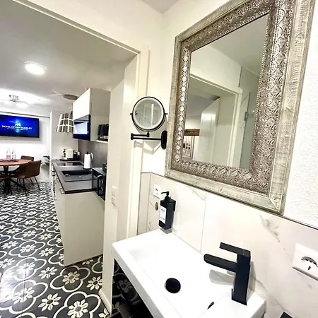 Luxx Rv, Marienplatz * Ravensburg