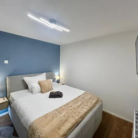 Luxx Rv, Marienplatz * Ravensburg