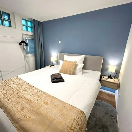 Luxx Rv, Marienplatz Appartement *